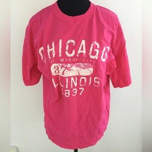2/$20 Chicago Tee Distressed Logo NWOT